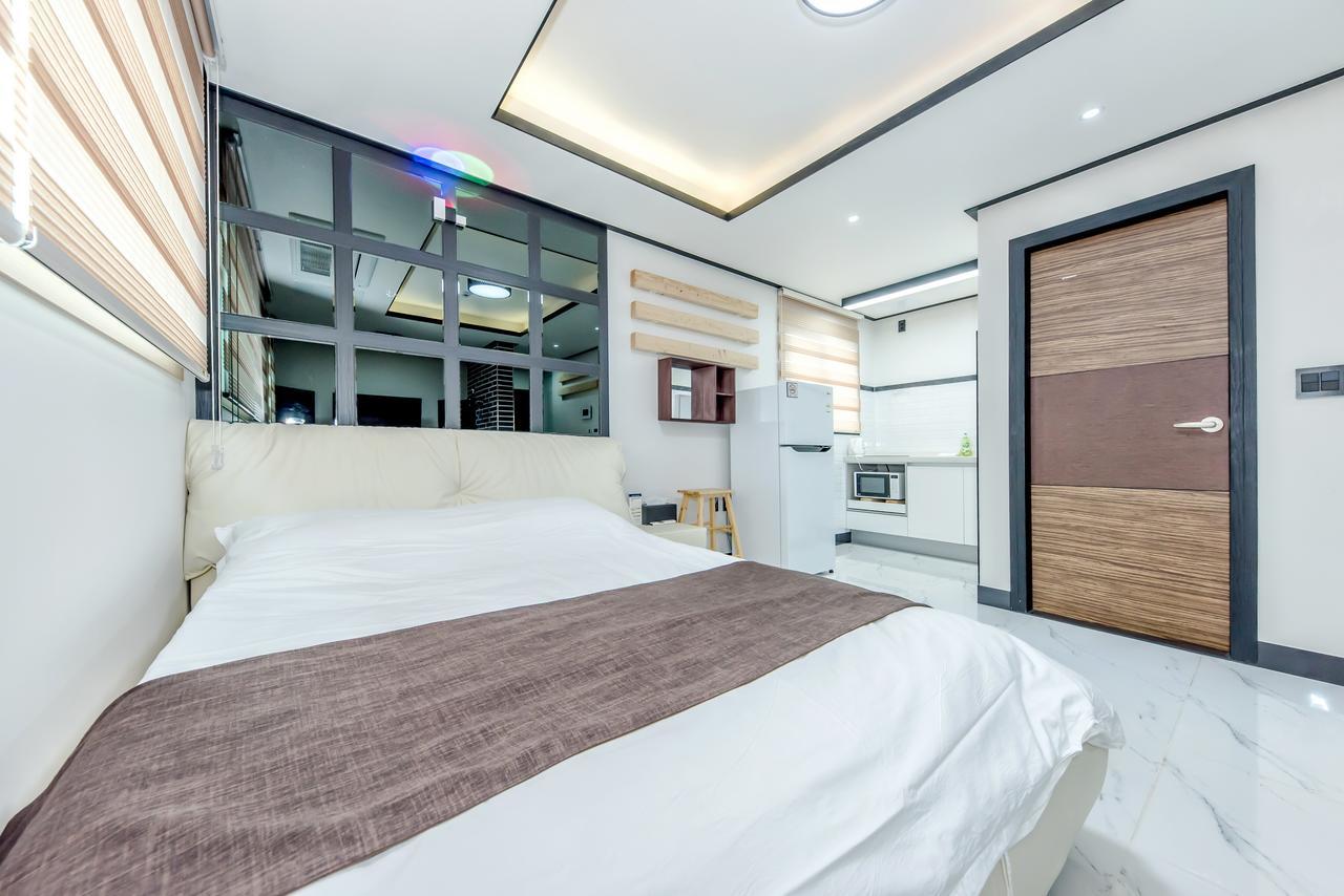 Jeju Skyhill Pension Seogwipo Exterior foto