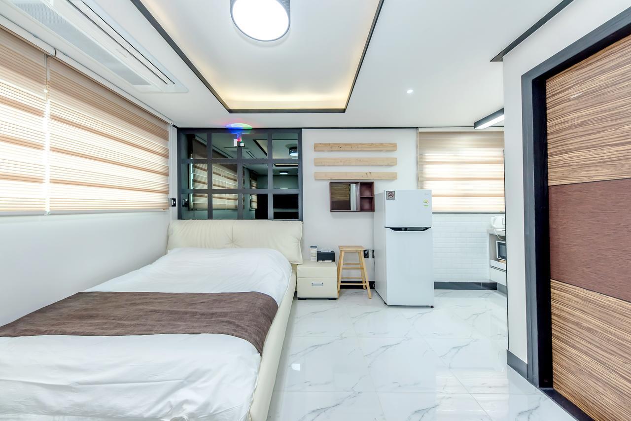 Jeju Skyhill Pension Seogwipo Exterior foto