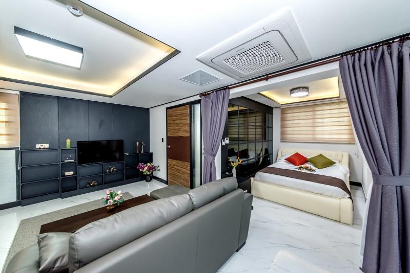 Jeju Skyhill Pension Seogwipo Exterior foto